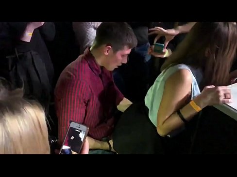 ❤️ Sexo real en una discoteca rusa. Chica rusa de 18 años en el ano y la vagina follada en un club nocturno ❤❌ Video de sexo en es.pornofilmtv.ru ❌️❤️❤️❤️❤️❤️❤️❤️